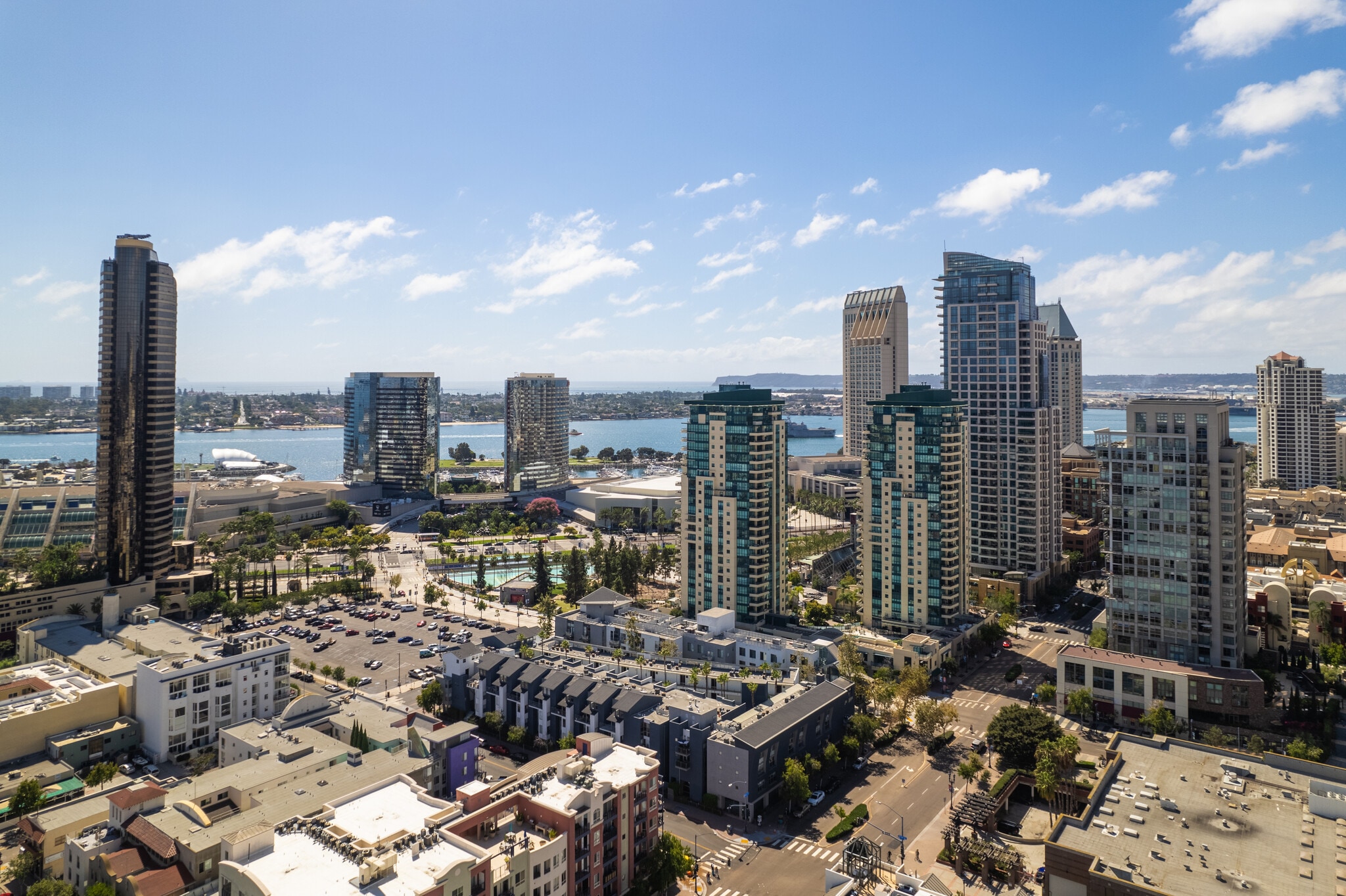 Building Photo - 221 Island Ave