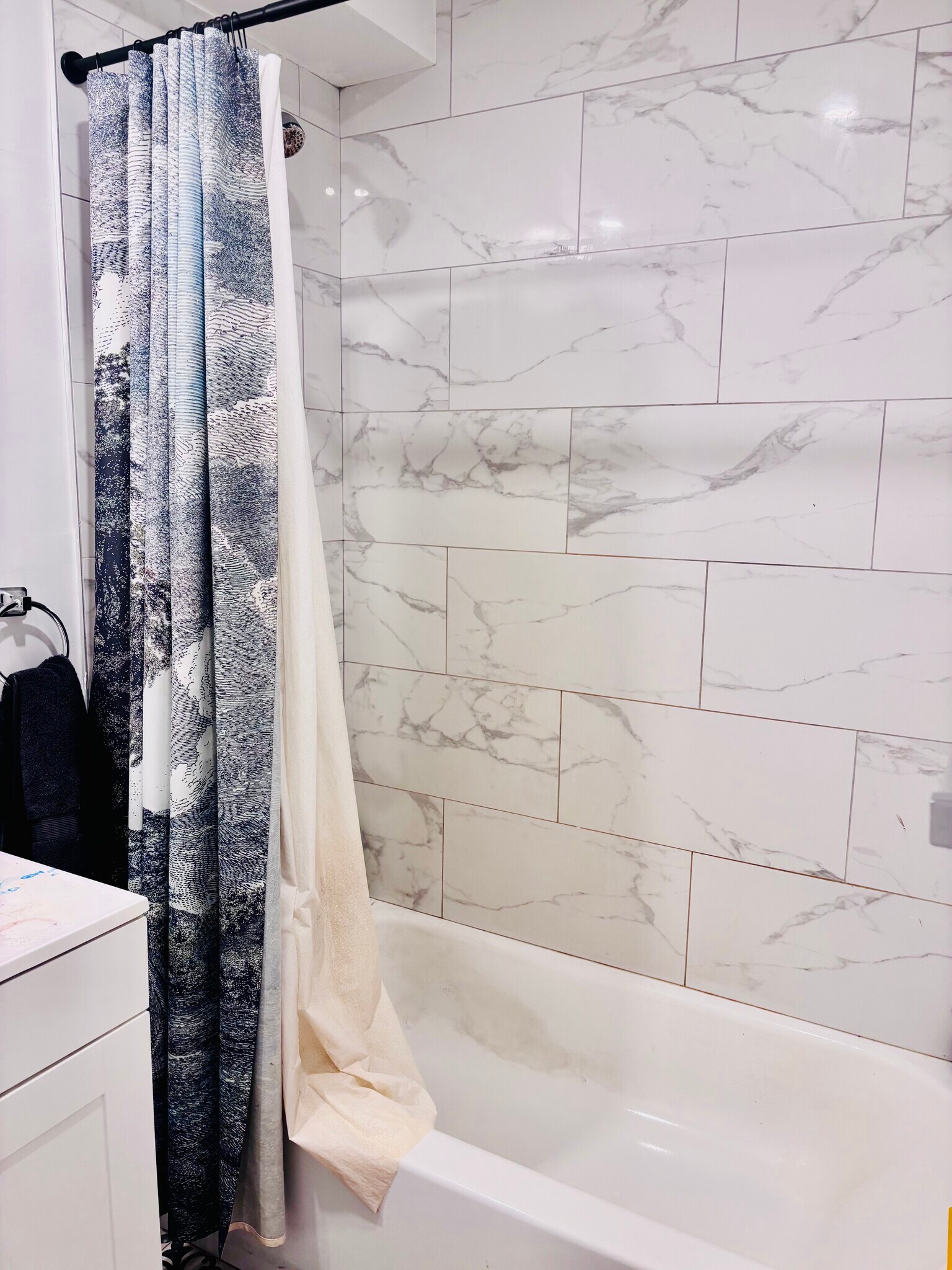 Building Photo - 49 Columbia Tpke