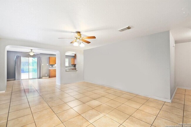 Building Photo - 11030 Vollmer Ln