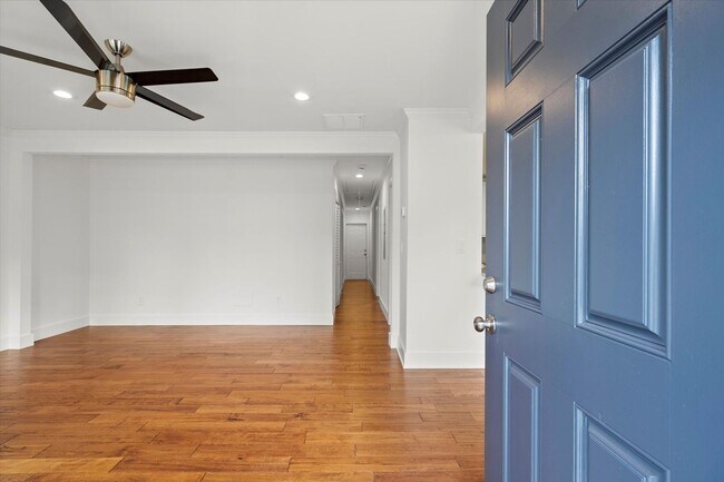 Building Photo - 481 Griffin St NW