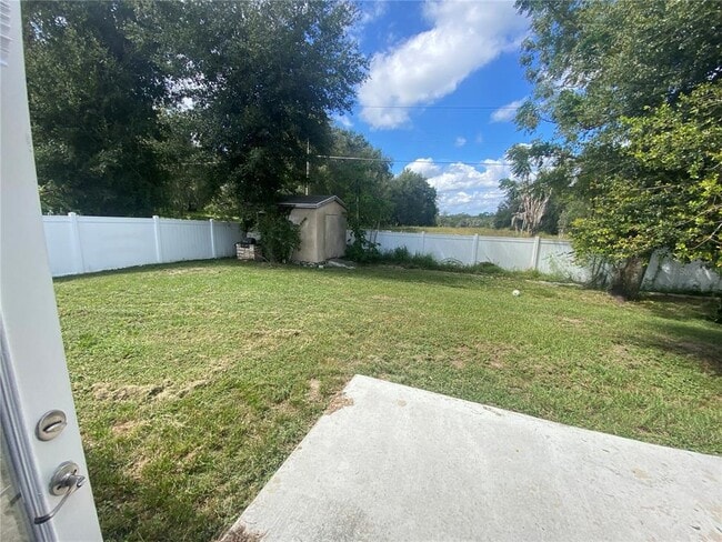 Building Photo - 2201 Angel Fish Loop