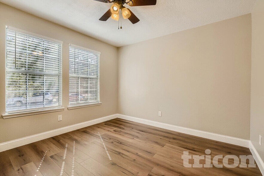 Building Photo - 2949 Monticello Ln