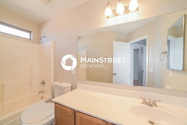 Building Photo - 4 Bedroom Pet-Friendly Home in Peoria, AZ with Main Street Renewal