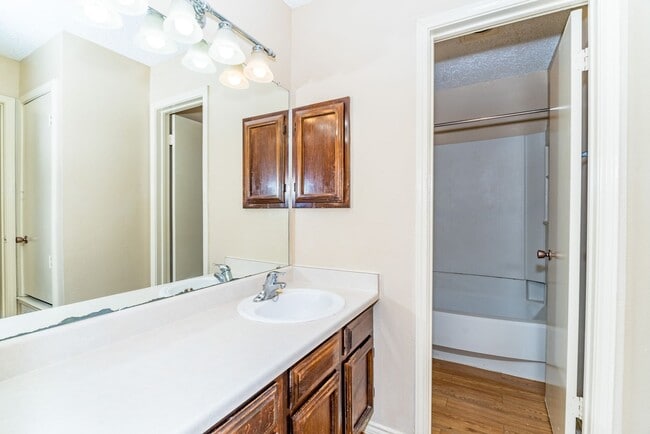 Building Photo - 2-BEDROOM DUPLEX