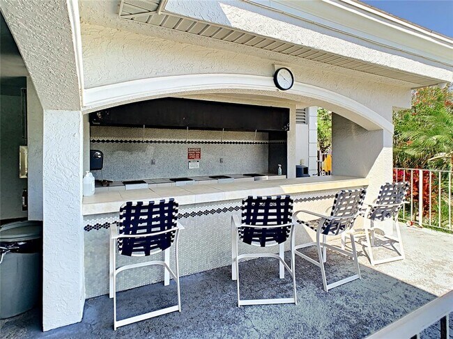 Building Photo - 2333 Feather Sound Dr