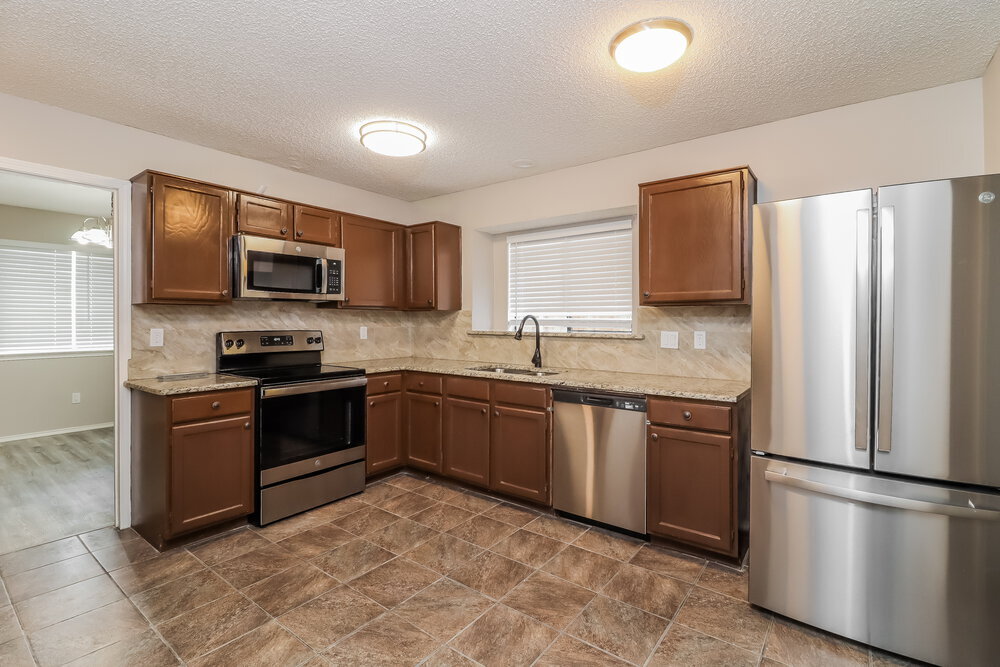 Building Photo - 2301 Fall Ct