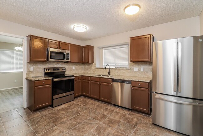 Building Photo - 2301 Fall Ct