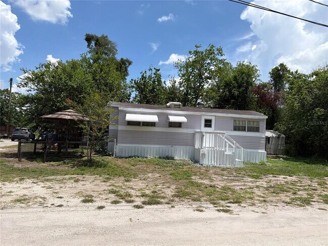 Building Photo - 8426 Kricket Ln