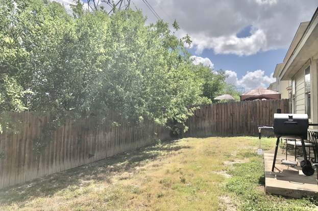 Building Photo - 9807 Marbach Bend
