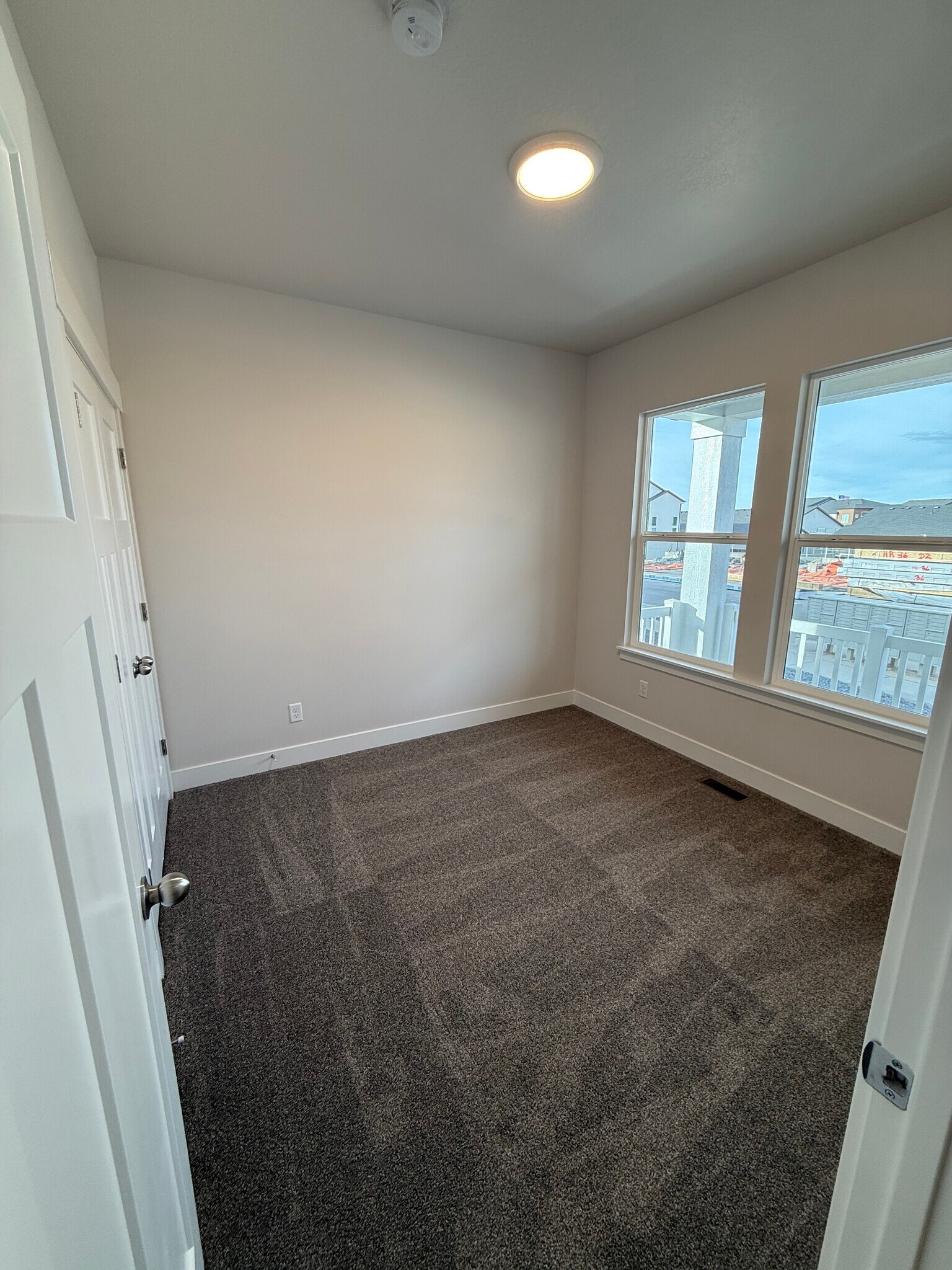 Building Photo - 4805 S Heartwood Rd