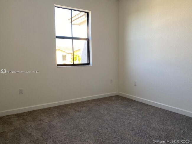 Building Photo - 4720 Caspian Way