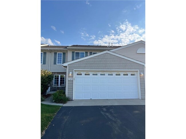 Primary Photo - 1585 Serenity Ln