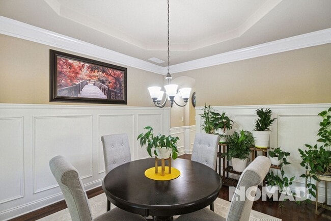 Building Photo - Stunning 6BR House in Cumming