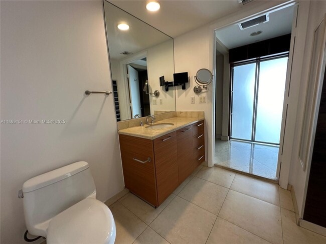 Building Photo - 50 Biscayne Blvd