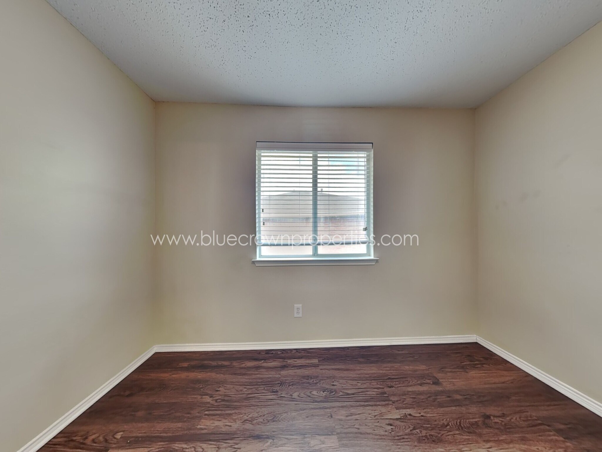 Building Photo - 1140 Single Tree Dr