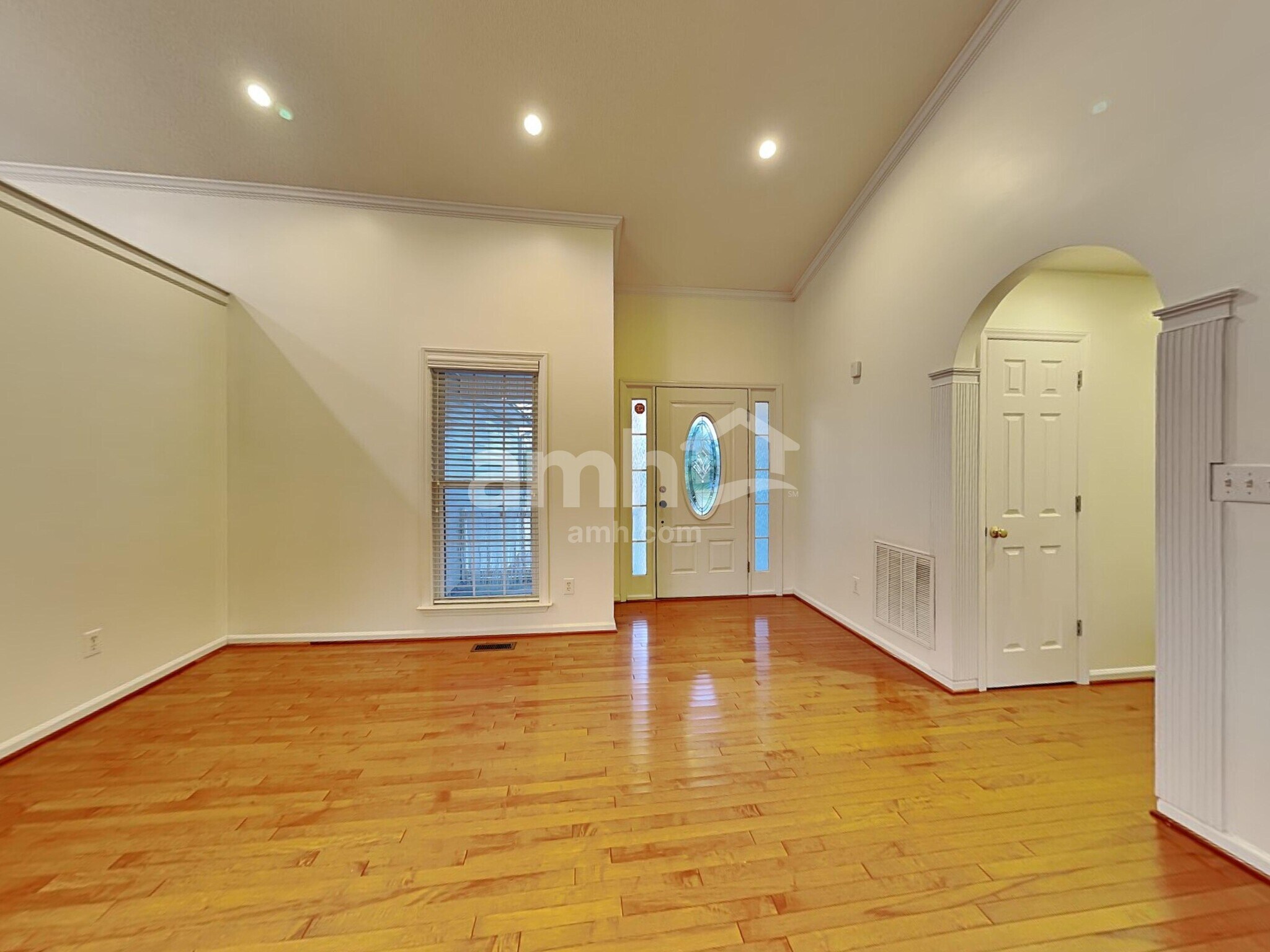 Building Photo - 401 Onyx Ln