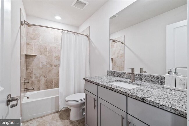 Building Photo - 1309 Crampton Pl