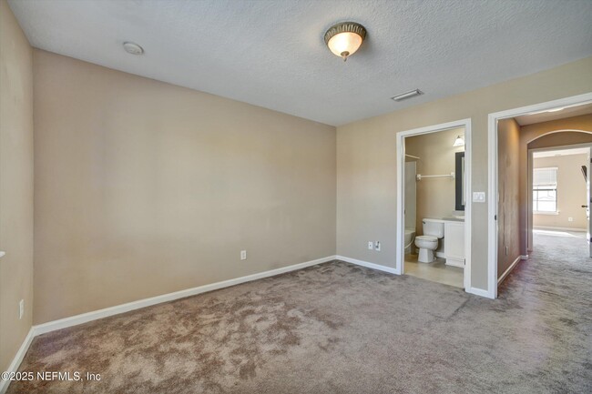 Building Photo - 480 Cabernet Pl