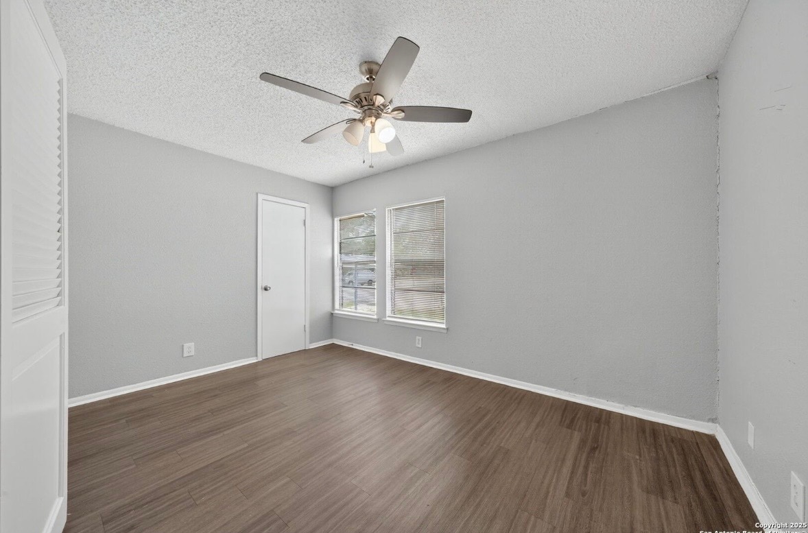 Building Photo - 4883 Aspen Wood Dr,