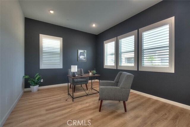 Building Photo - 15842 Butterfly Dr