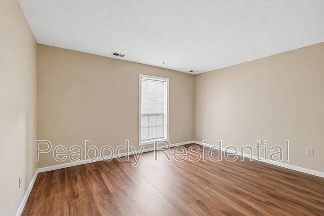 Building Photo - 10118 Oakton Terrace Rd