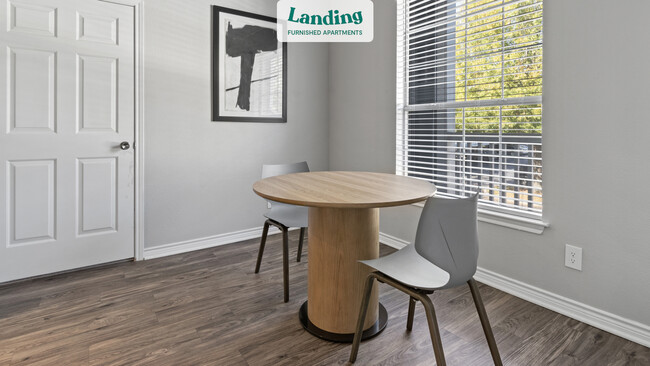 Building Photo - 1301 Ivy Meadow Dr