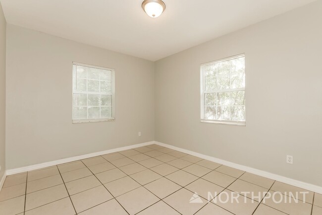 Building Photo - 3 BR/1BA | Newly Renovated Single Family Home | 1-Car Covered Parking | Gated backyard