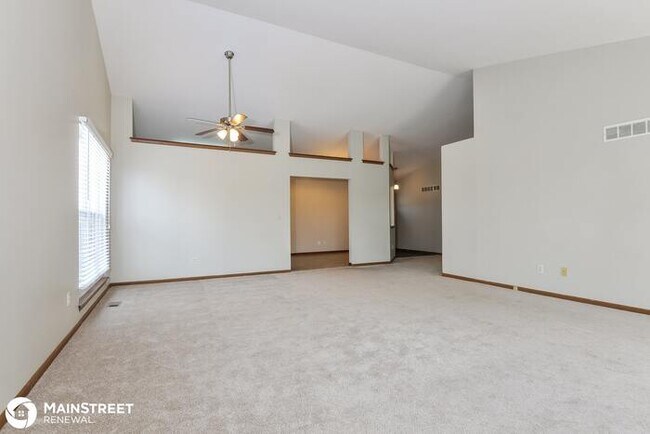 Building Photo - 1214 Spartina Dr, Florissant, MO 63031