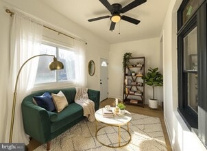 Building Photo - 5237 Greenway Ave