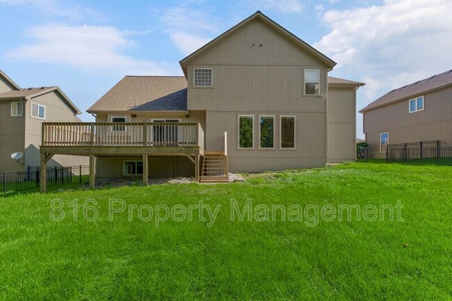Building Photo - 701 Tomahawk Ct