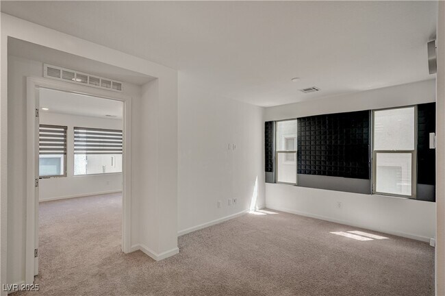 Building Photo - 7760 Misty Oaks Ave