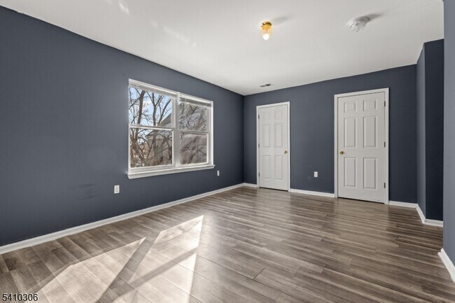 Building Photo - 457 Irvine Turner Blvd