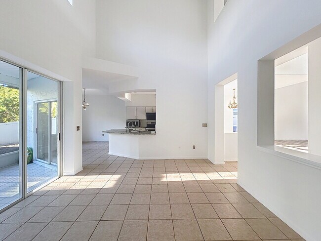 Building Photo - 9122 Rockrose Dr