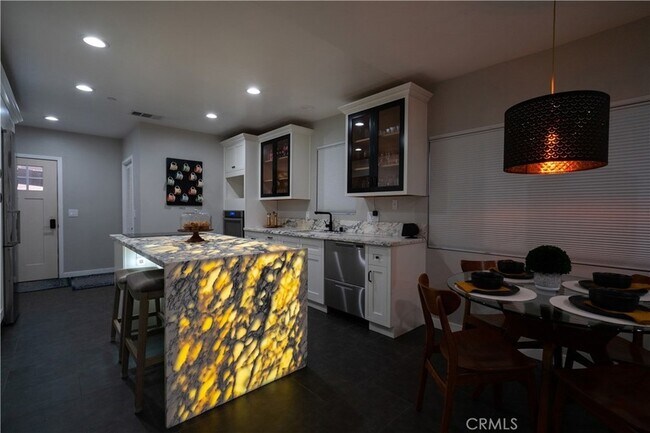 Building Photo - 1702 Landis St