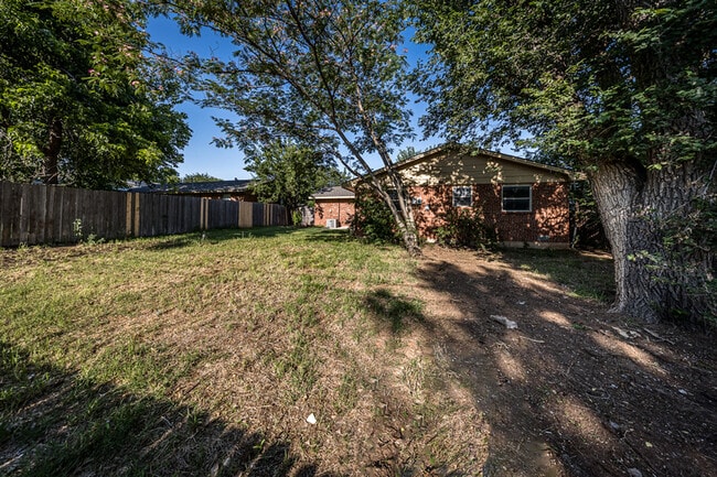 Building Photo - 412 NW 69th St