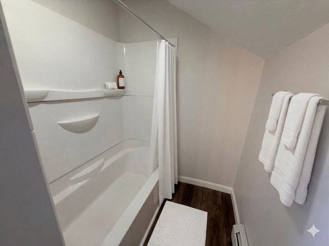 Building Photo - Shippee