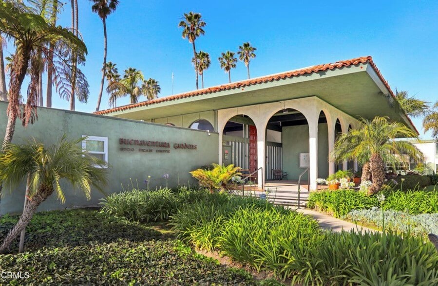 Building Photo - 3700 Dean Dr