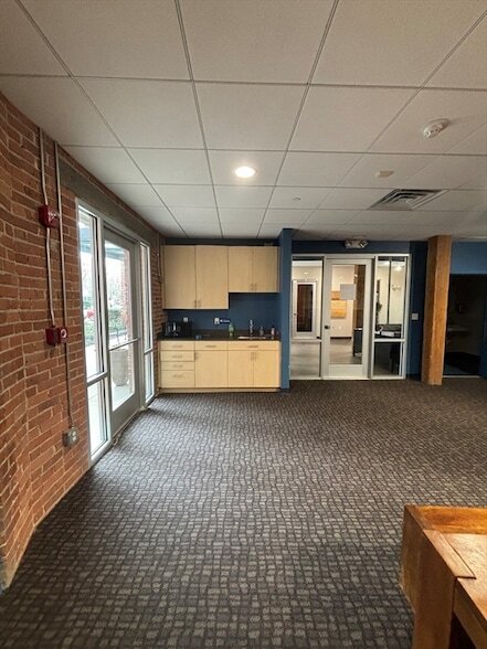 Building Photo - 88 Gerrish Ave