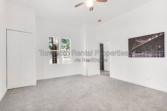 Building Photo - 226 Porter St