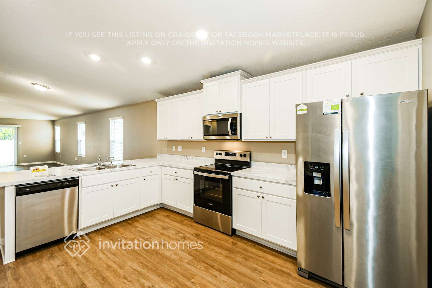 Building Photo - 2344 Oak Stream Dr