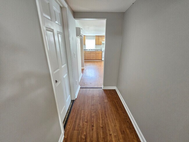 Building Photo - 777 Old Embreeville Rd