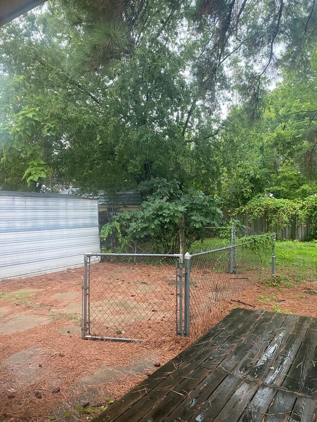 Building Photo - 1108 Dona Dr
