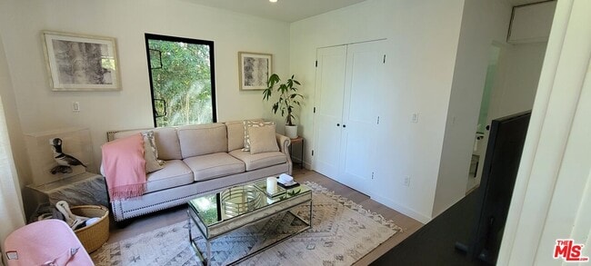 Building Photo - 11353 Brill Dr