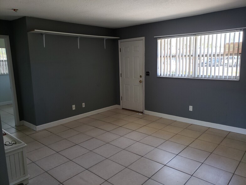 Building Photo - 1309 Union St