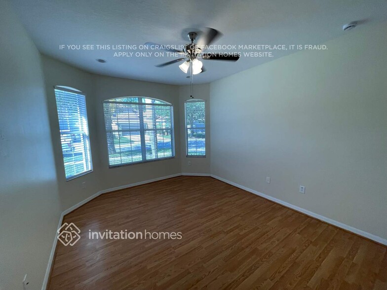 Building Photo - 15833 Pond Rush Ct