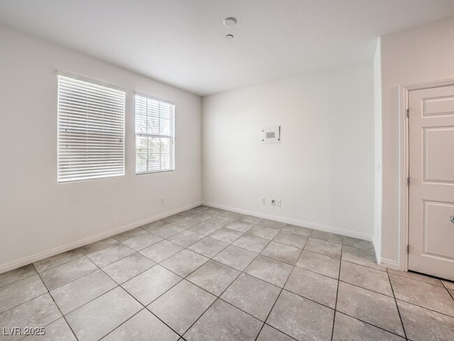Building Photo - 462 Ylang Pl