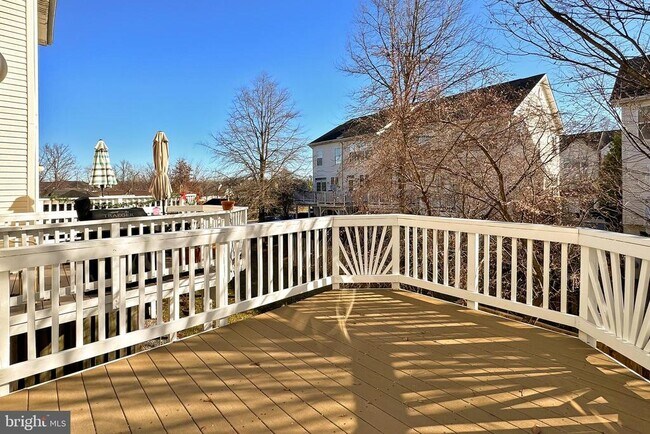 Building Photo - 20384 Bass Rocks Terrace