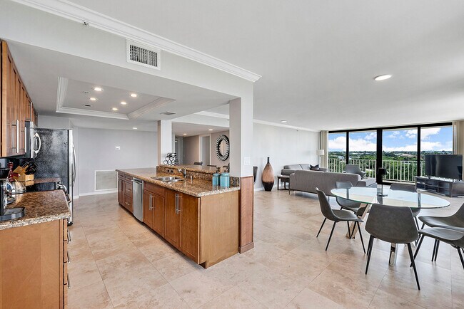 Building Photo - 3400 S Ocean Blvd