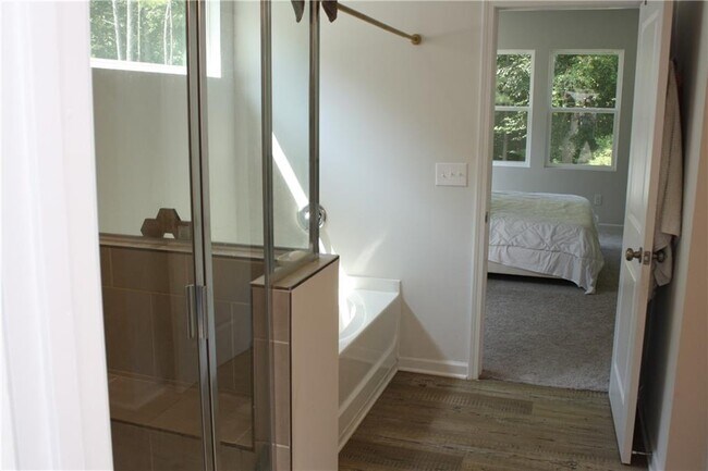 Building Photo - 3520 Pickens Lndg Dr