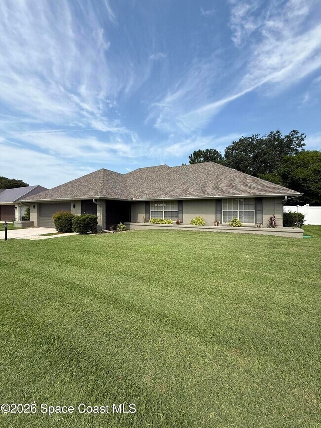 Building Photo - 1710 Apricot Dr